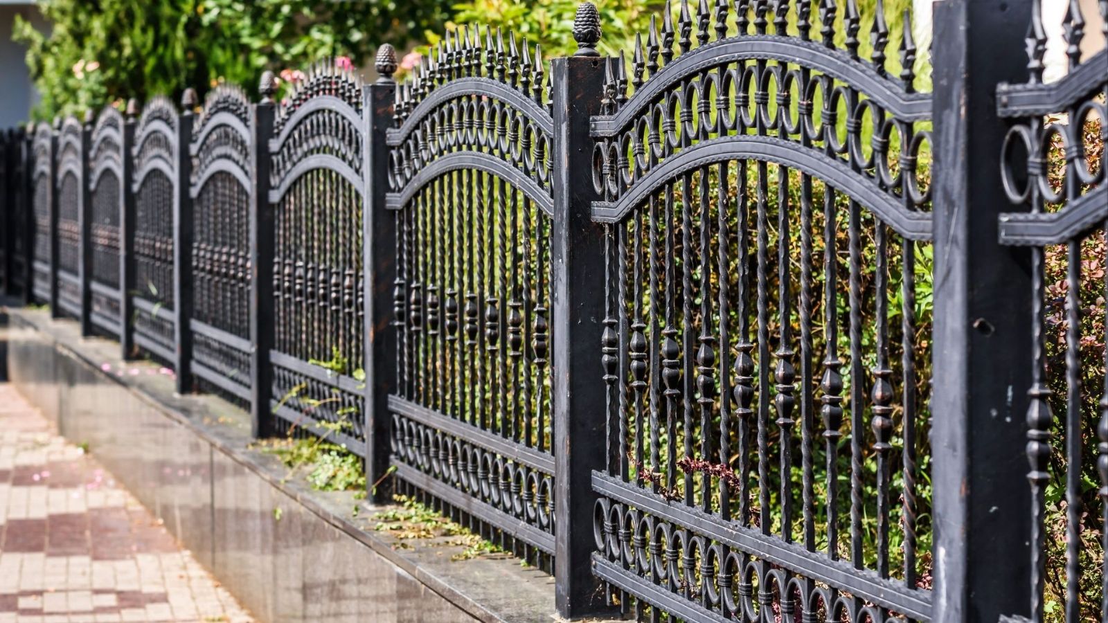 Urla  Demir Korkuluk